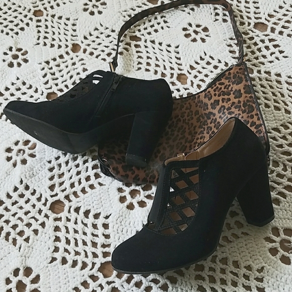 🎉Host Pick🎉 Suede Dress Shoes With Cut Outs - Picture 1 of 7